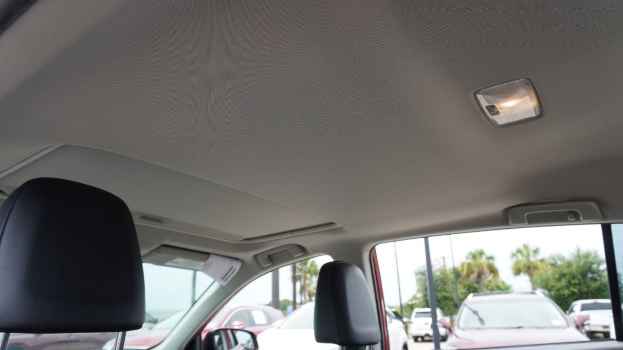 Used 2017 Red Toyota Limited image 35