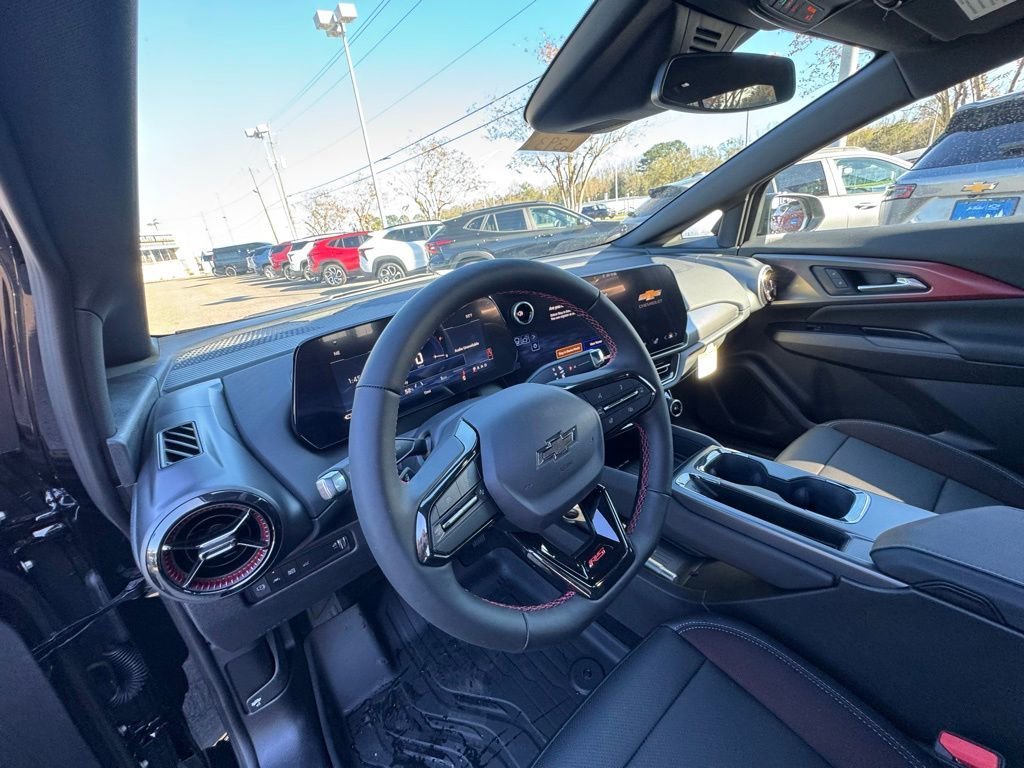 2026 Chevrolet Equinox EV RS - Photo 12
