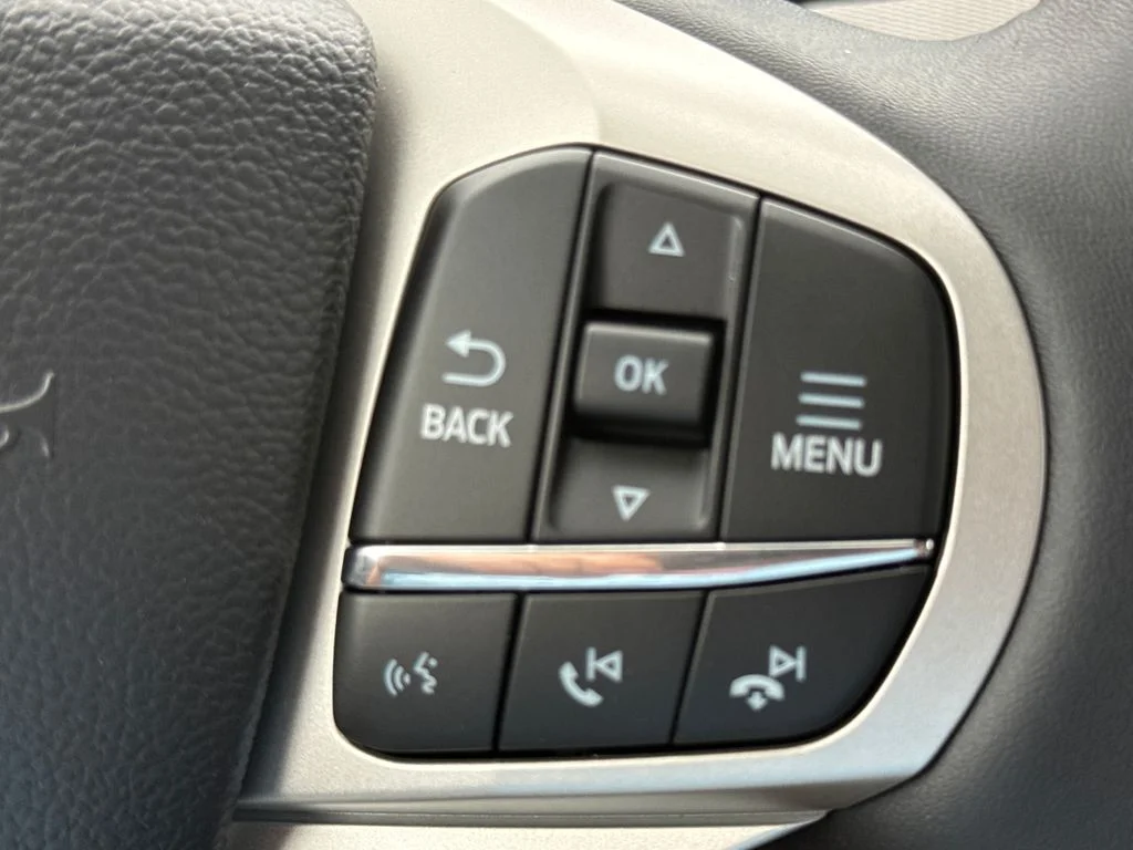 New 2026 Black Ford Active image 31