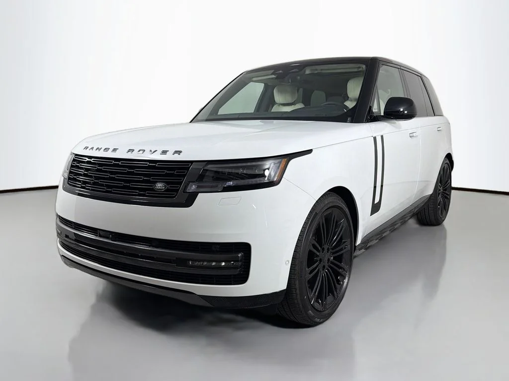 New 2026 Fuji White Land Rover SE image 1
