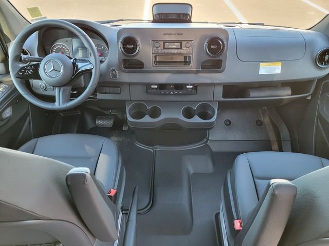 2025 Mercedes-Benz Sprinter Cargo Van Base - Photo 12