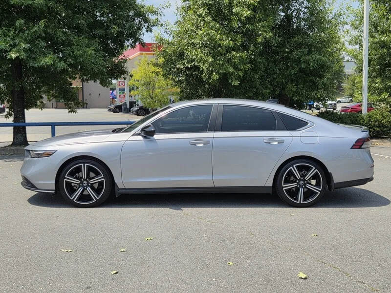 Used 2023 Lunar Silver Metallic Honda SPORT image 2