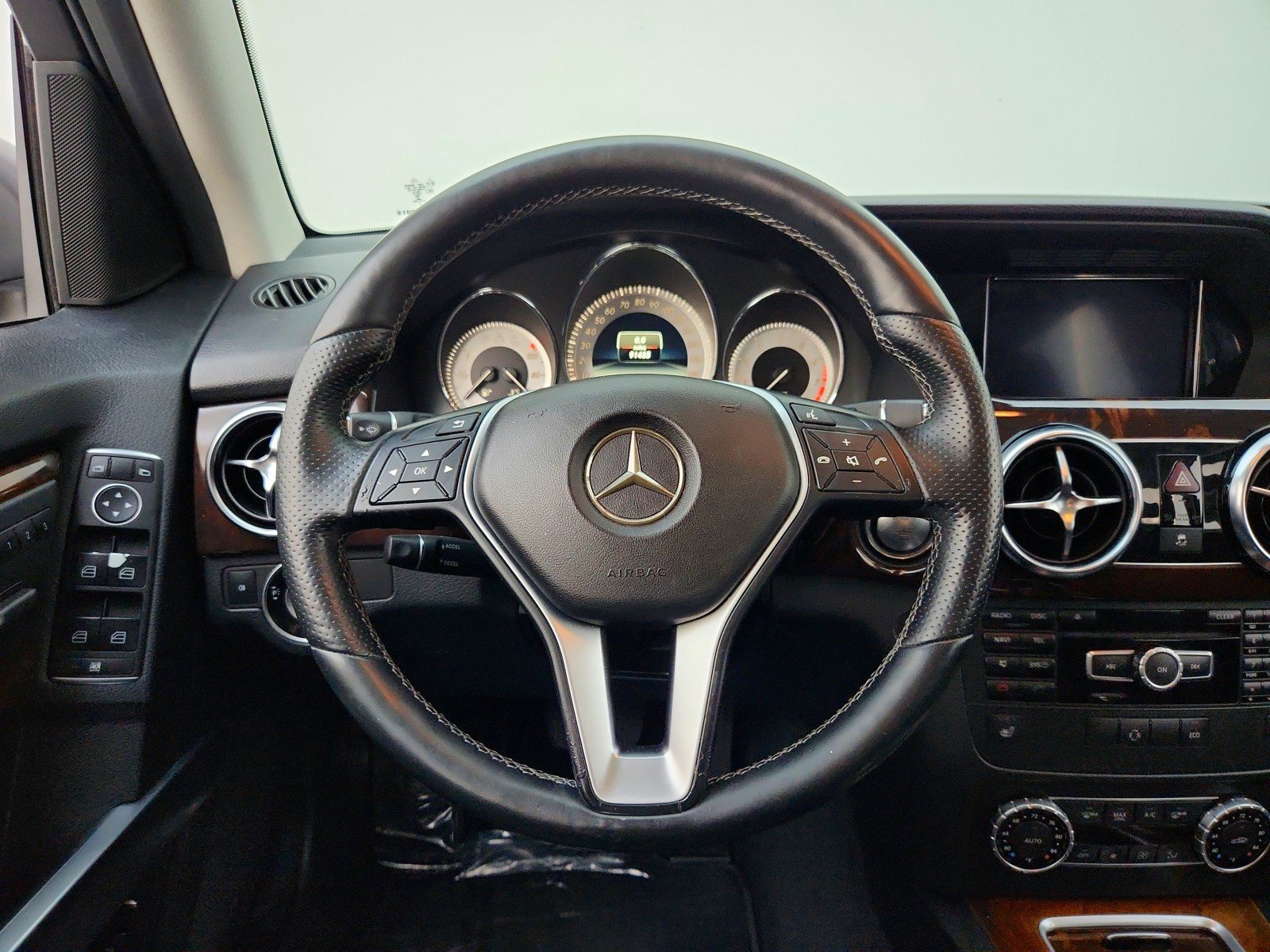 Used 2015 Palladium Silver Metallic Mercedes-Benz GLK 350 image 22