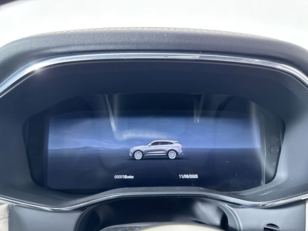 2026 Jaguar F-Pace R-Dynamic S - Photo 15