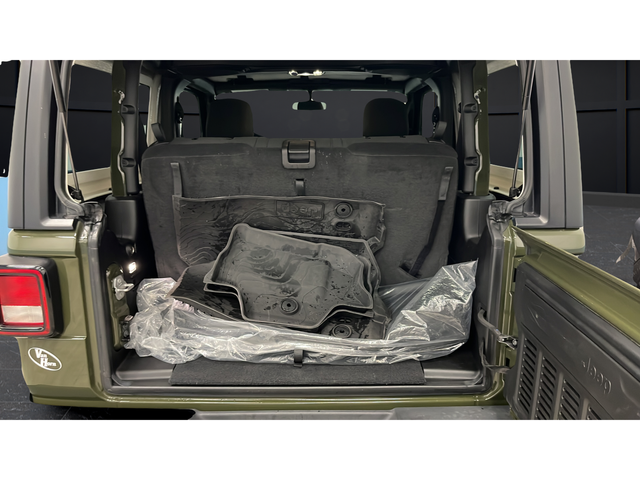 Used 2022 Sarge Green Clearcoat Jeep Sport image 26