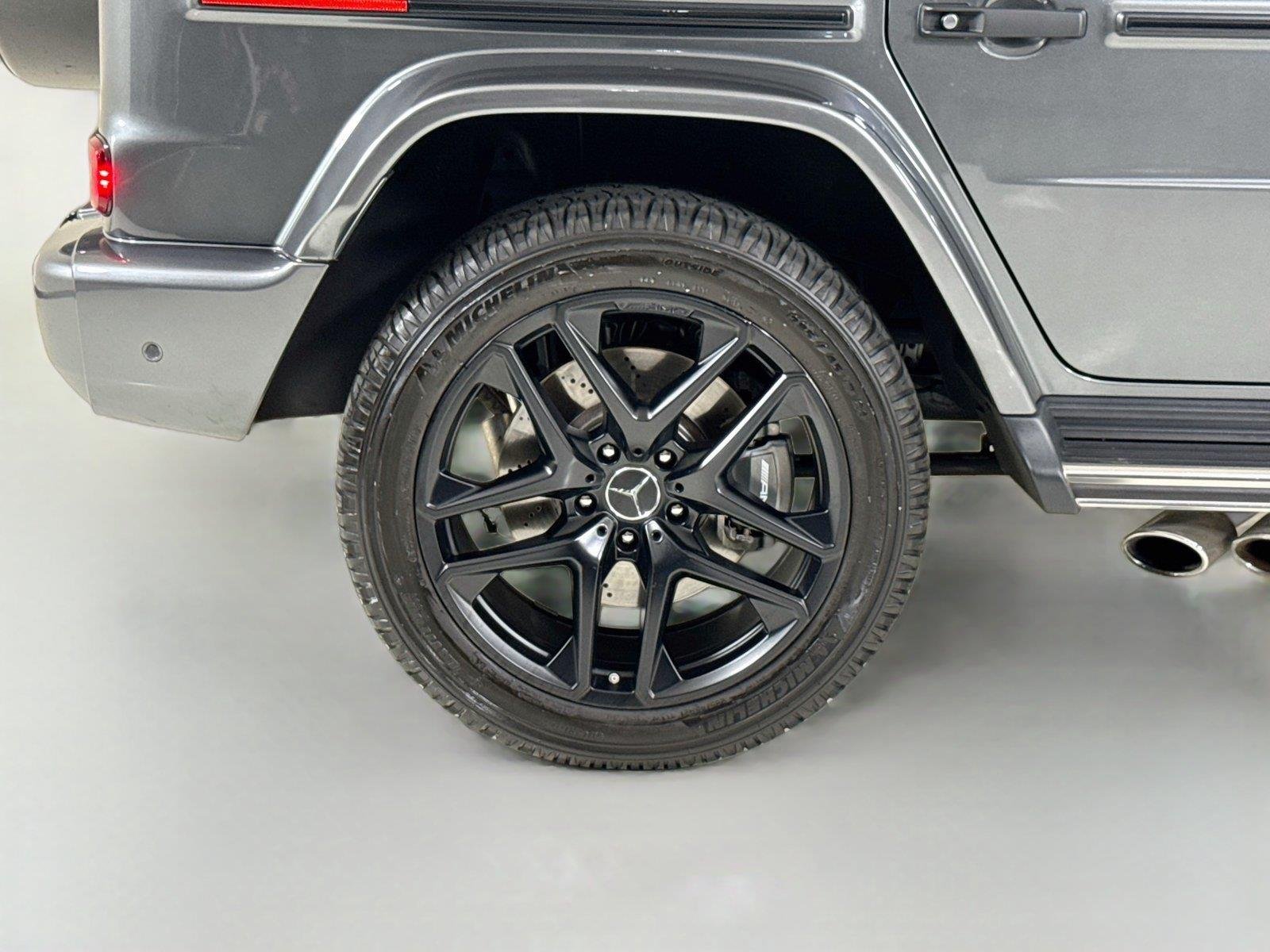 Used 2021 designo Graphite Metallic Mercedes-Benz AMG® G 63 | Carbon Trim | Only 7K Miles image 37