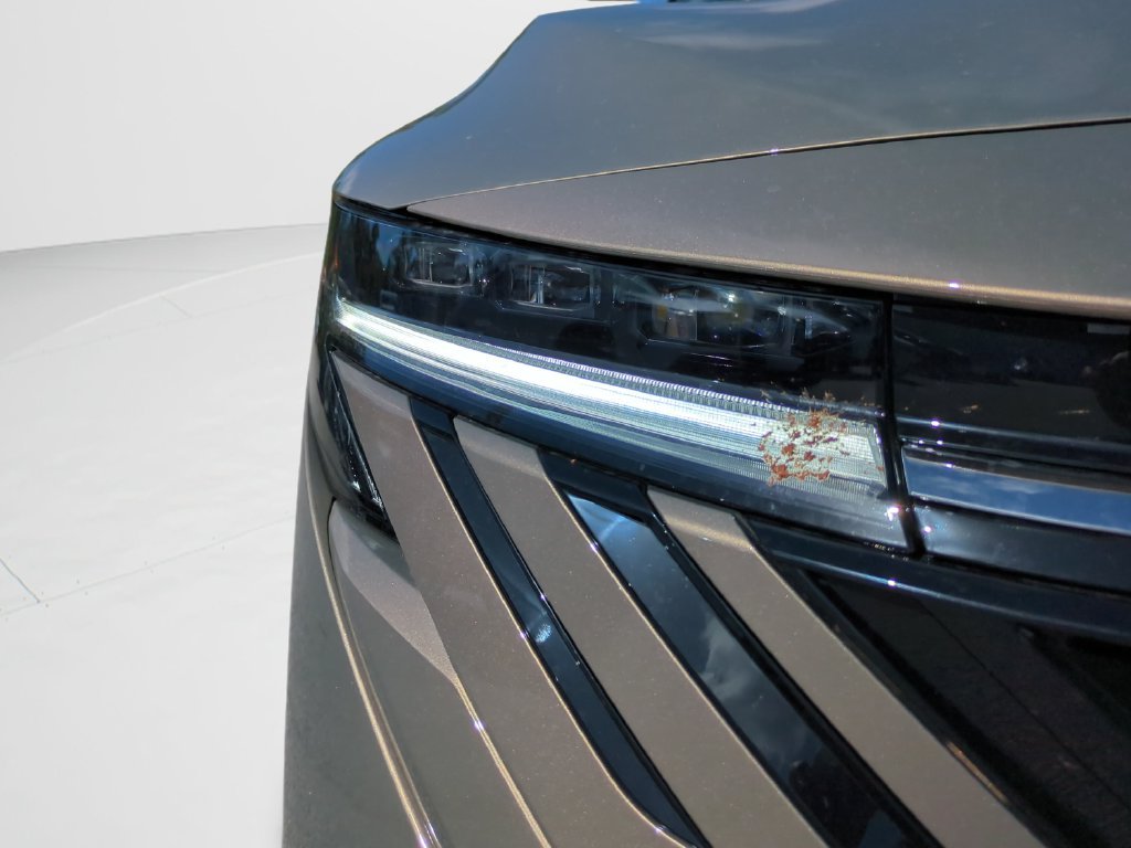 New 2026 Imperial Bronze Nissan SL image 35
