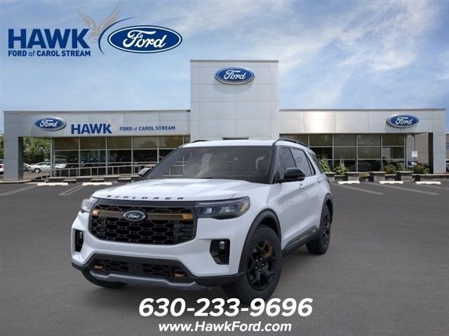 New 2026 Space White Metallic Ford Tremor® image 2
