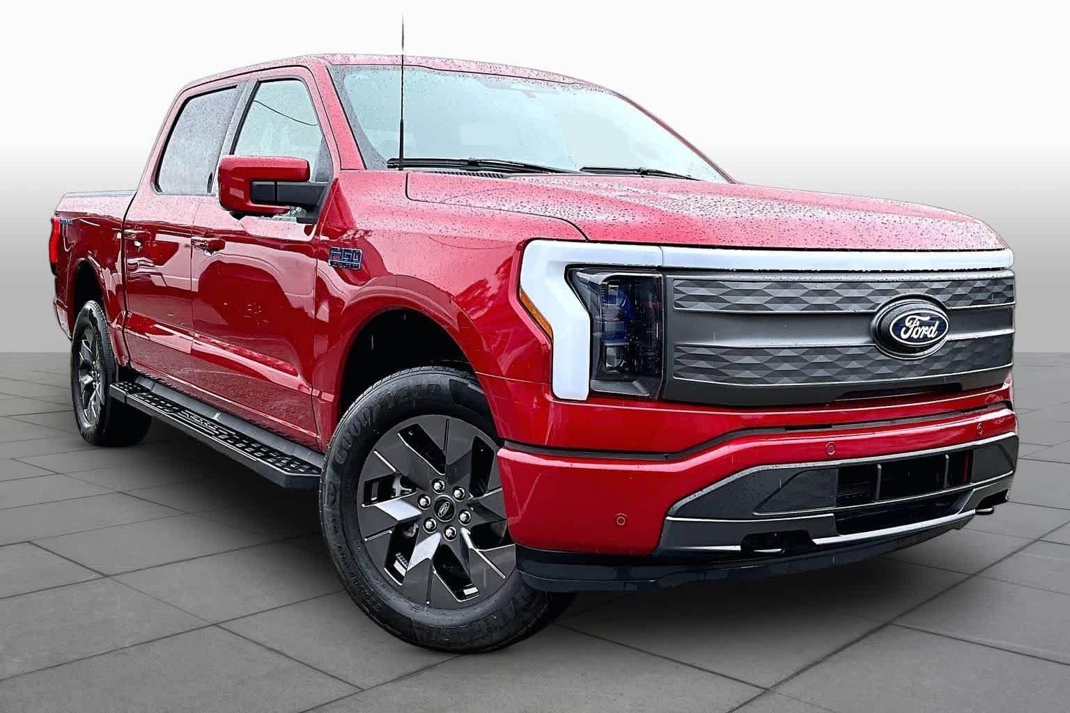 Used 2025 Ford F-150 Lightning Lariat with VIN 1FT6W5L71SWG02615 for sale in Austin, TX