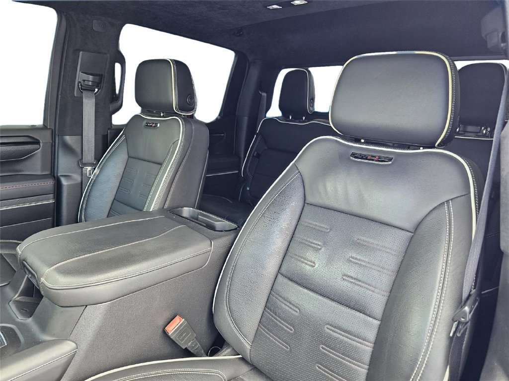 2023 GMC Sierra 1500 AT4X - Photo 18