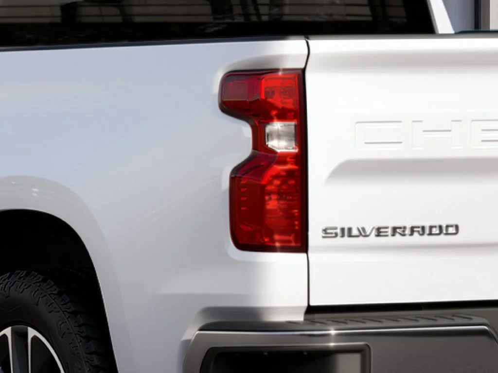 New 2026 Summit White Chevrolet LT image 8
