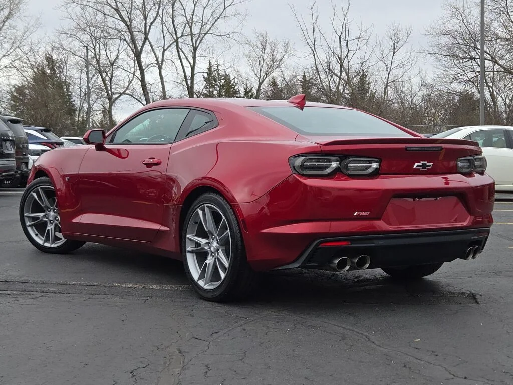 Used 2023 Red Chevrolet 1LT image 12