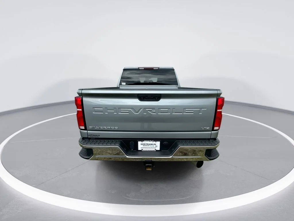 Used 2024 Gray Chevrolet LTZ image 7