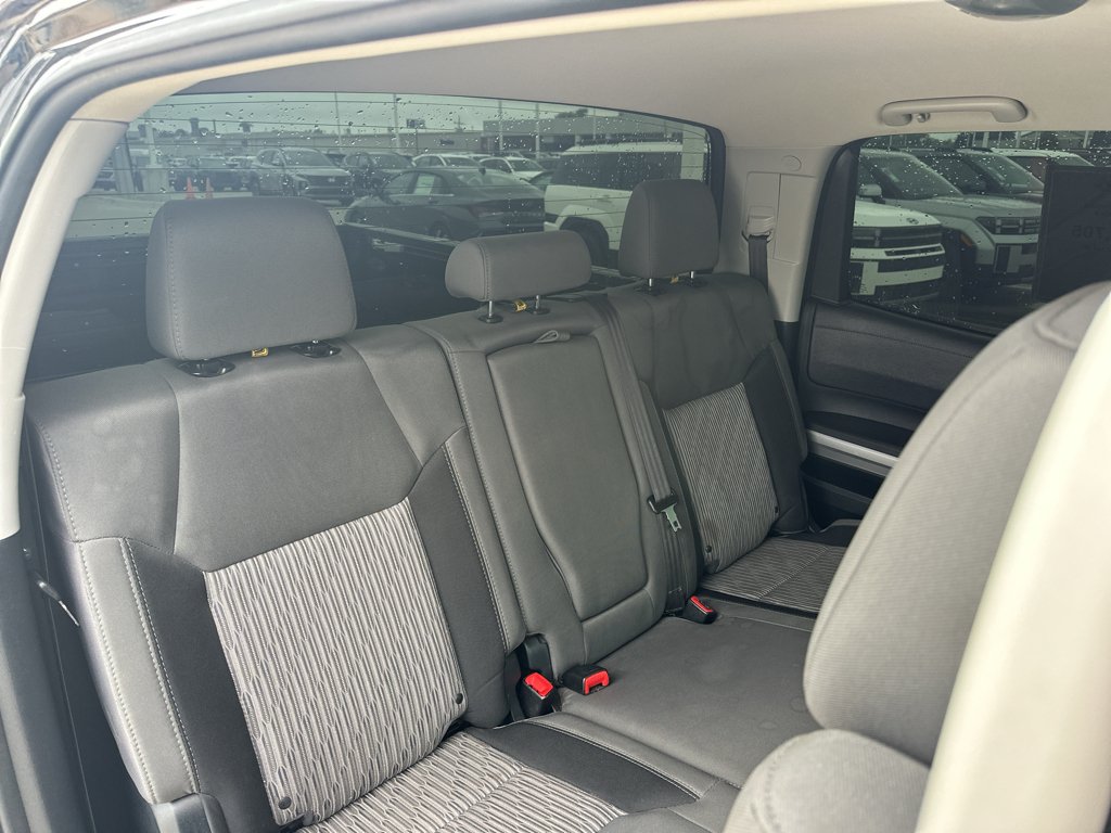 Used 2017 Black Toyota SR5 image 32