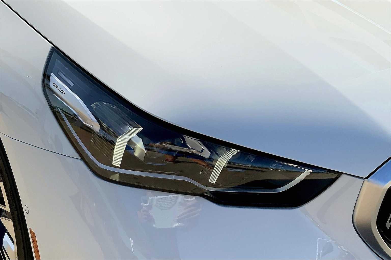 2026 BMW 5 Series 530i - Photo 13
