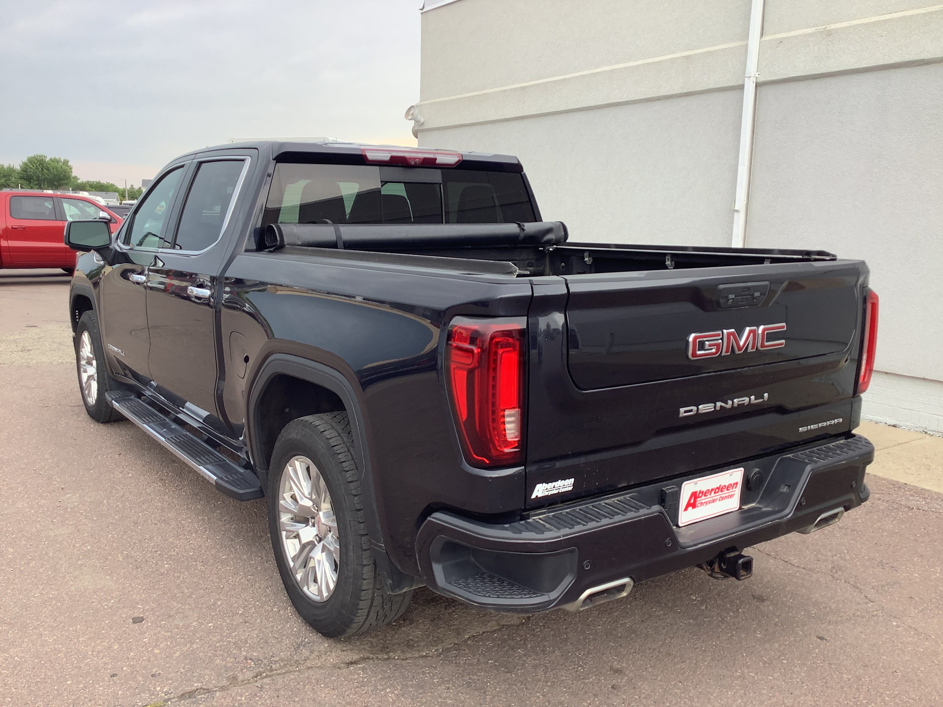 Used 2023 Silver GMC Denali image 6