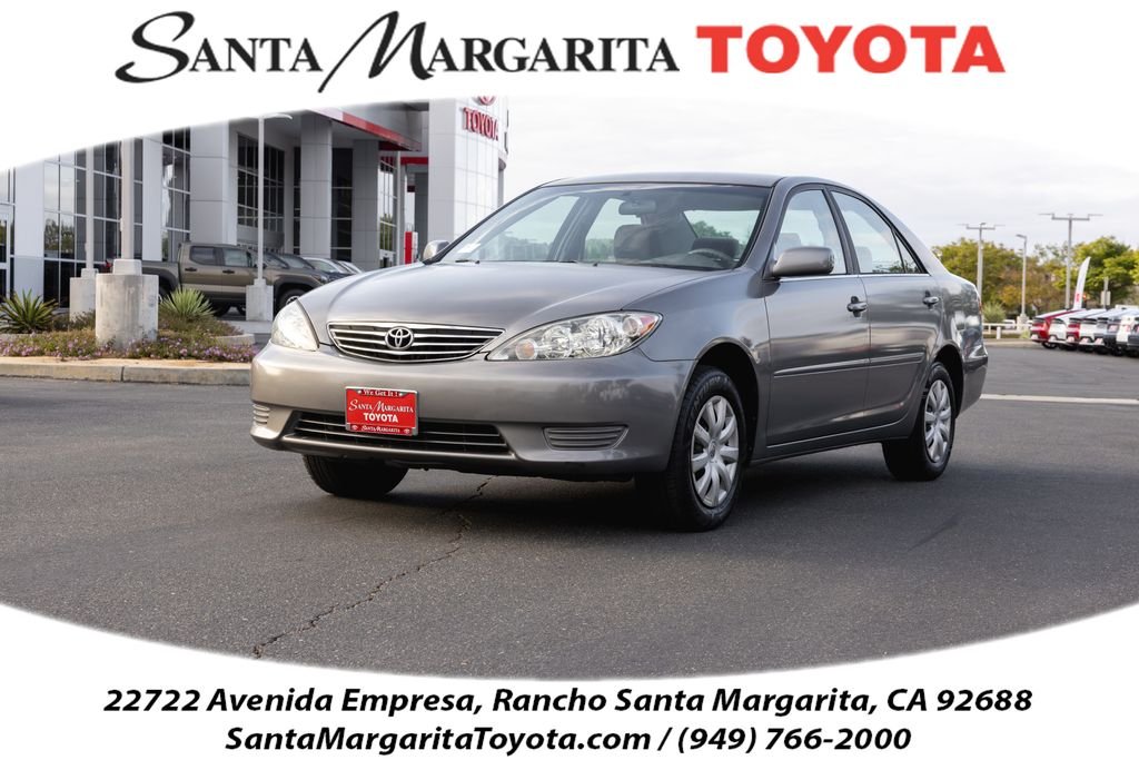 2005 Toyota Camry LE
