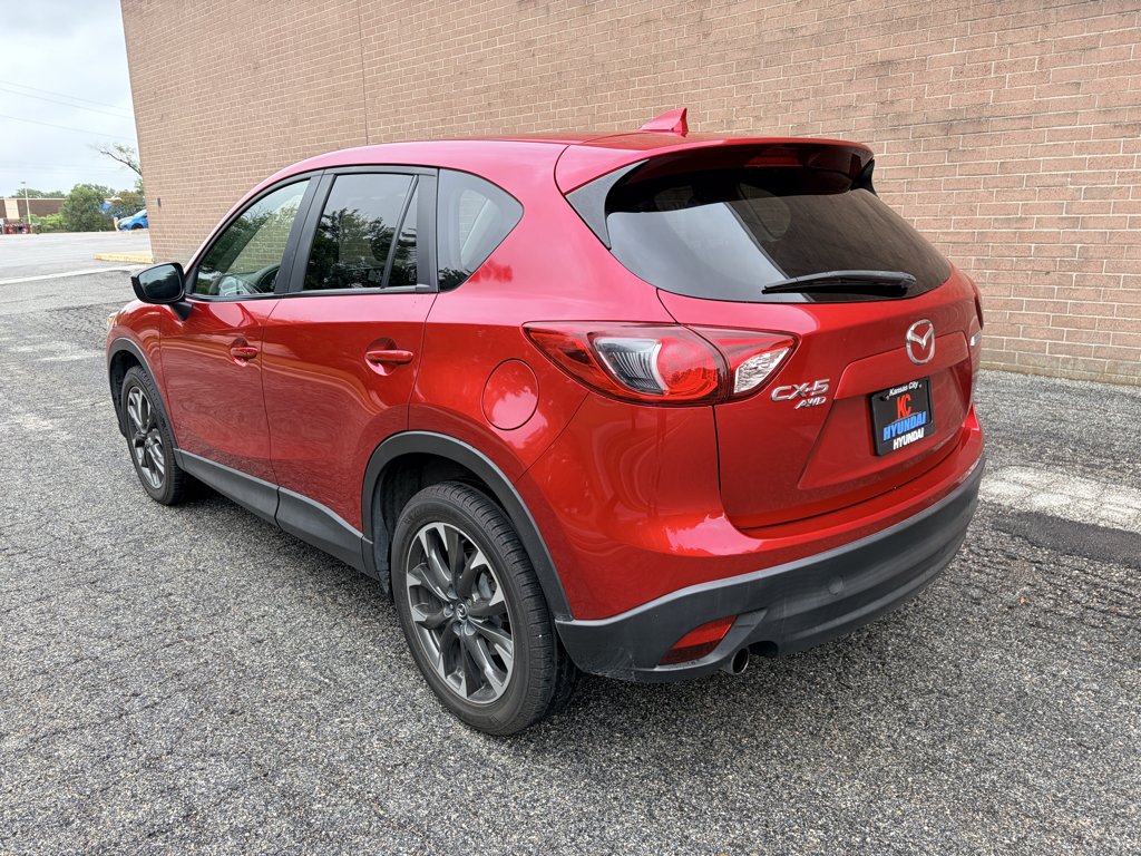 Used 2016 Soul Red Metallic Mazda Grand Touring image 3