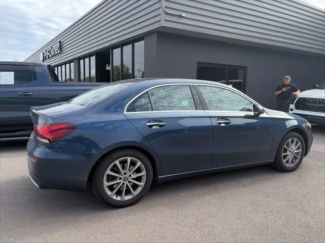 Used 2019 Denim Blue Metallic Mercedes-Benz A 220 image 3