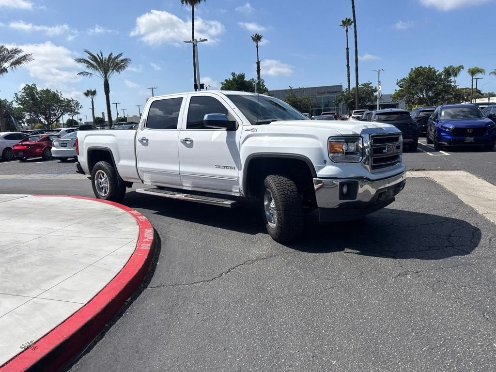 Used 2014 White GMC SLT image 33