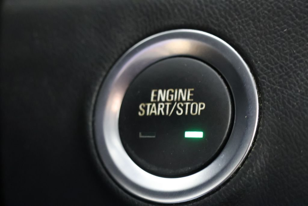 Used 2023 White GMC SLE image 16