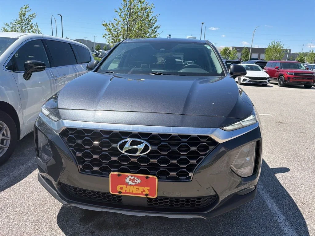 Used 2020 Hyundai Santa Fe SEL with VIN 5NMS3CADXLH277312 for sale in Kansas City