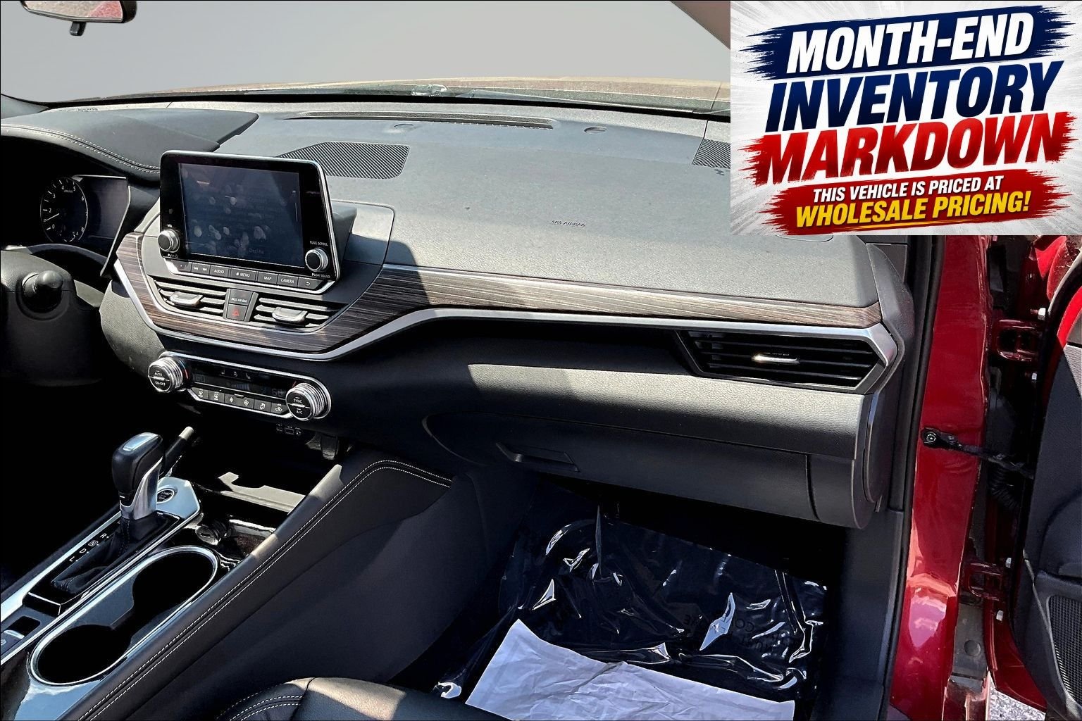 Used 2022 Red Nissan 2.5 SL image 28