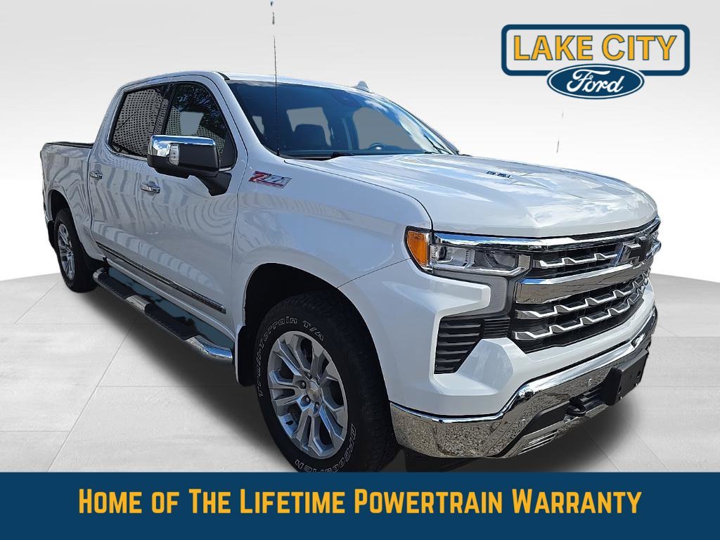 Used 2022 Chevrolet Silverado 1500 LTZ with VIN 1GCUDGEL3NZ512470 for sale in Lake City, Minnesota