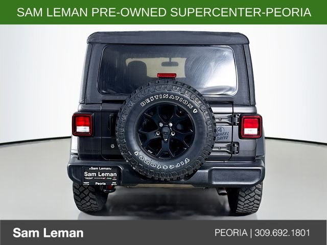 Used 2020 Gray Jeep Sport image 6