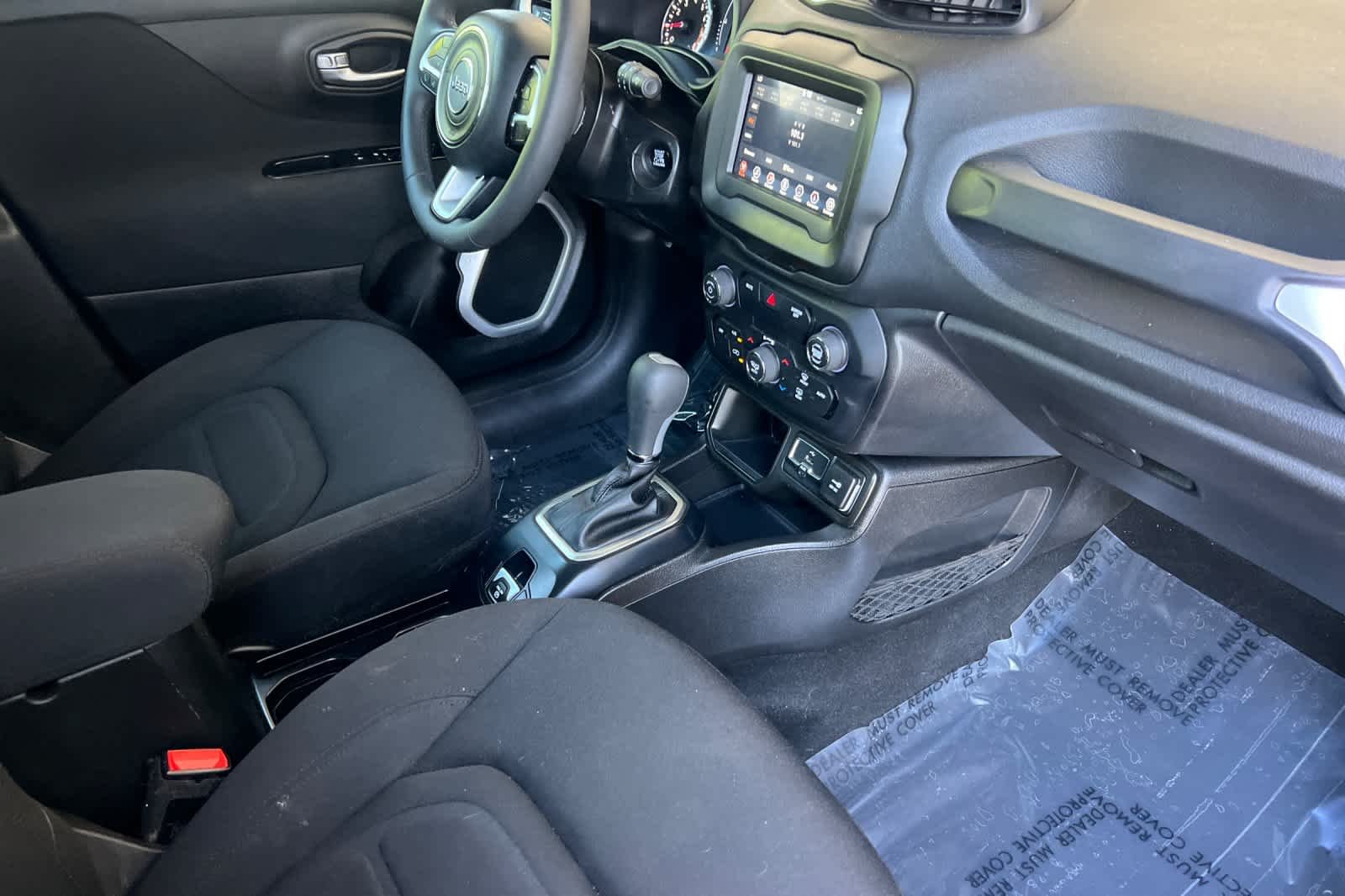 Used 2018 Solar Yellow Jeep Latitude image 16