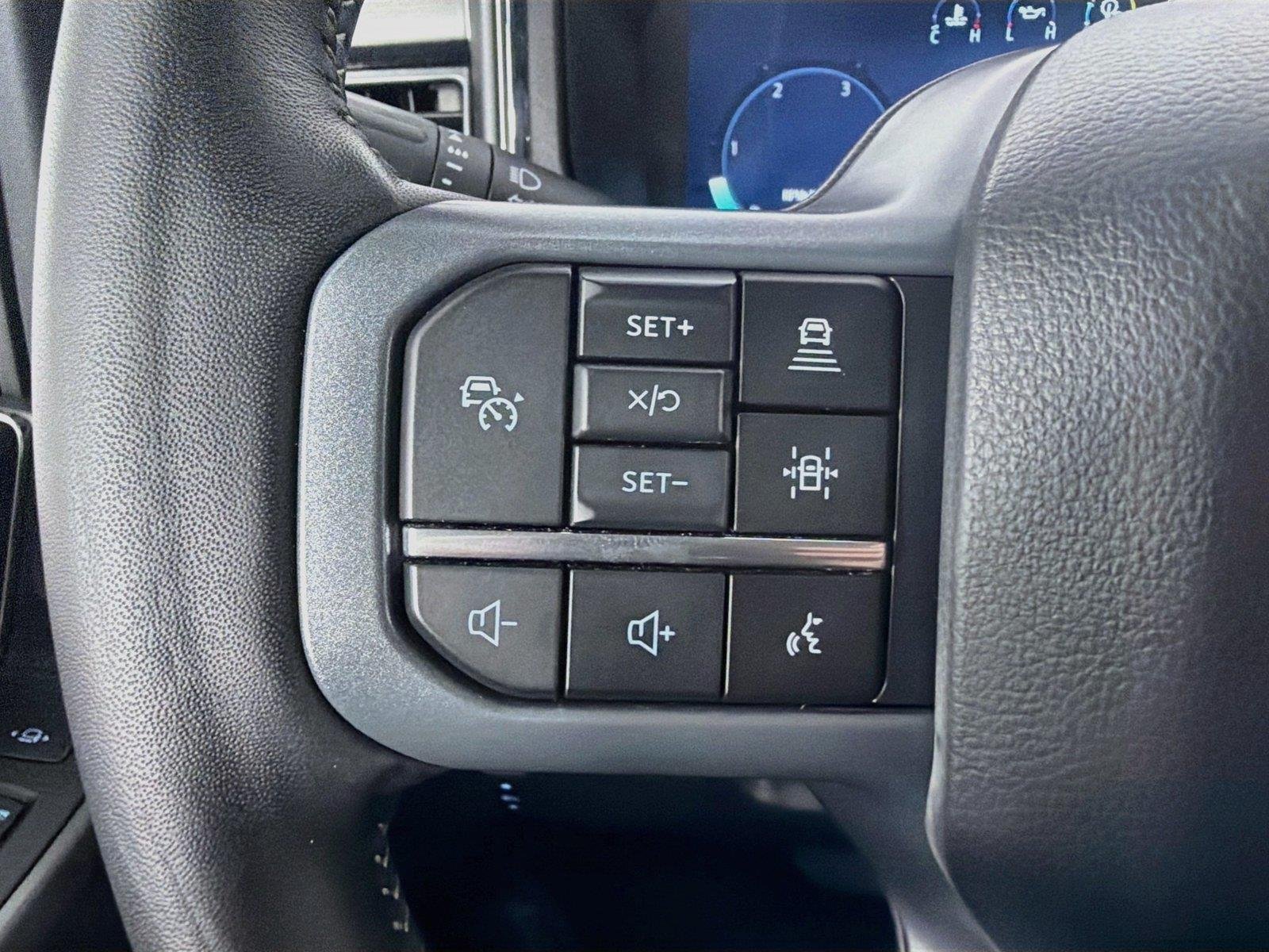 Used 2024 Glacier Gray Metallic Tri-Coat Ford LARIAT image 13