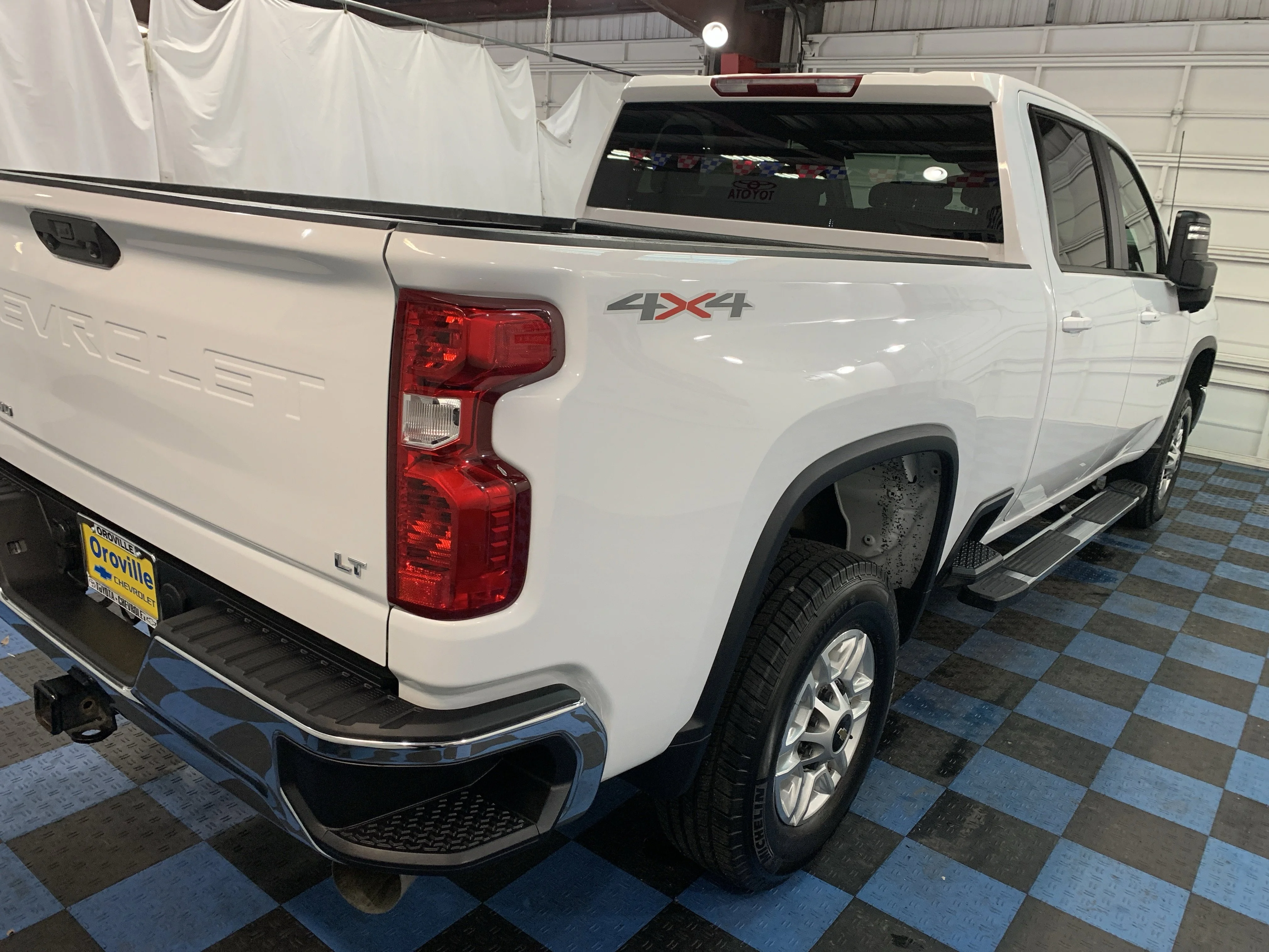 2024 Chevrolet Silverado 2500HD LT - Photo 5