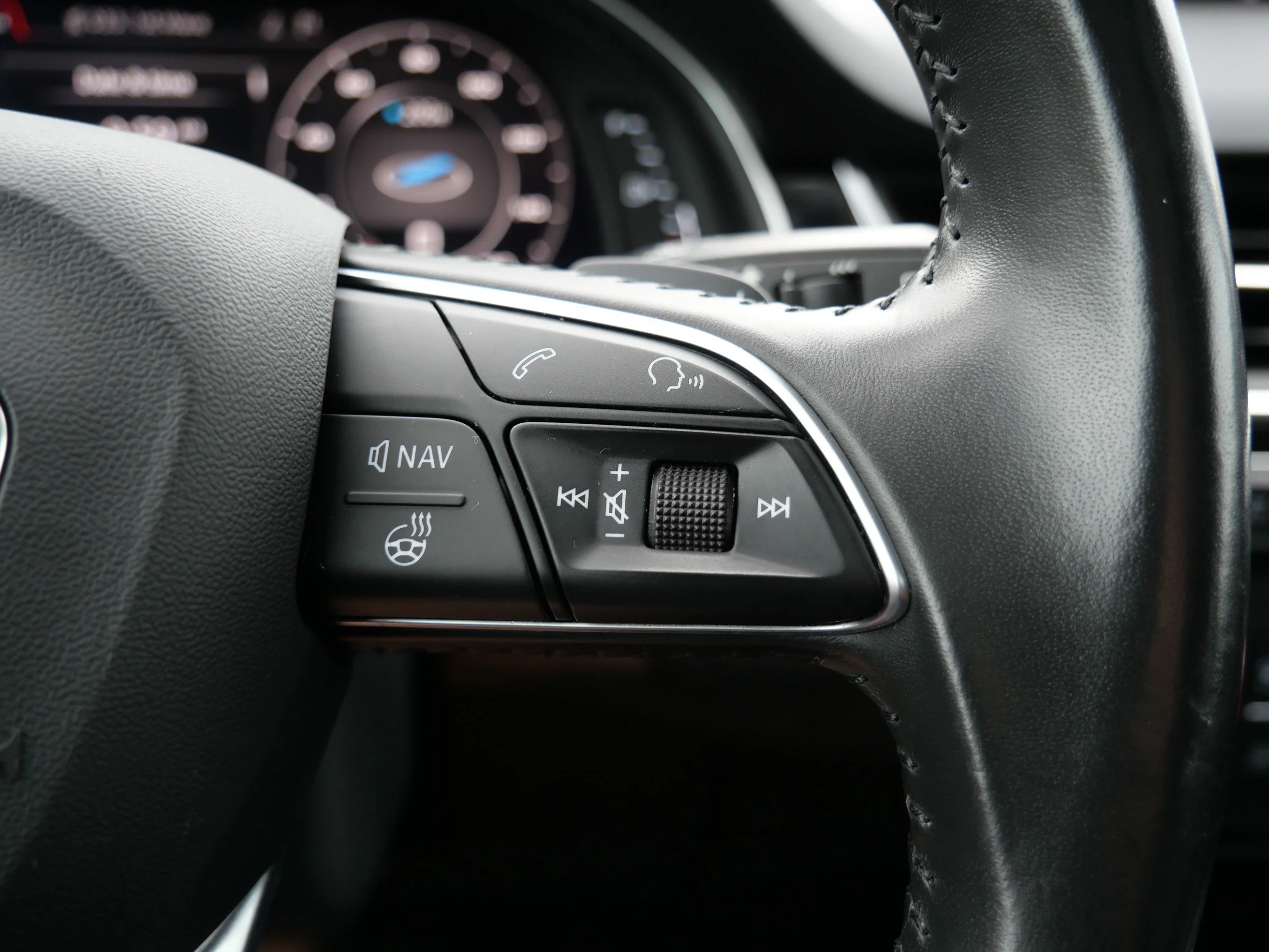 Used 2019 Samurai Gray Metallic Audi Premium Plus image 26