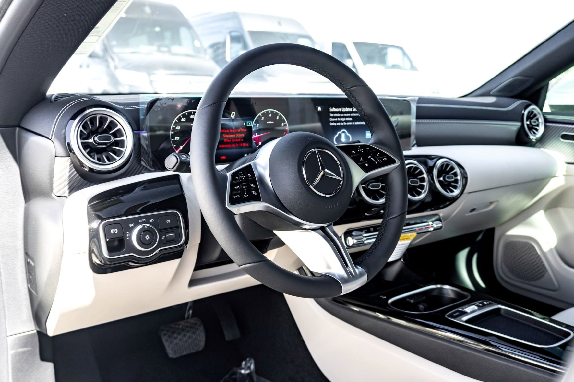 2025 Mercedes-Benz CLA CLA 250 - Photo 11
