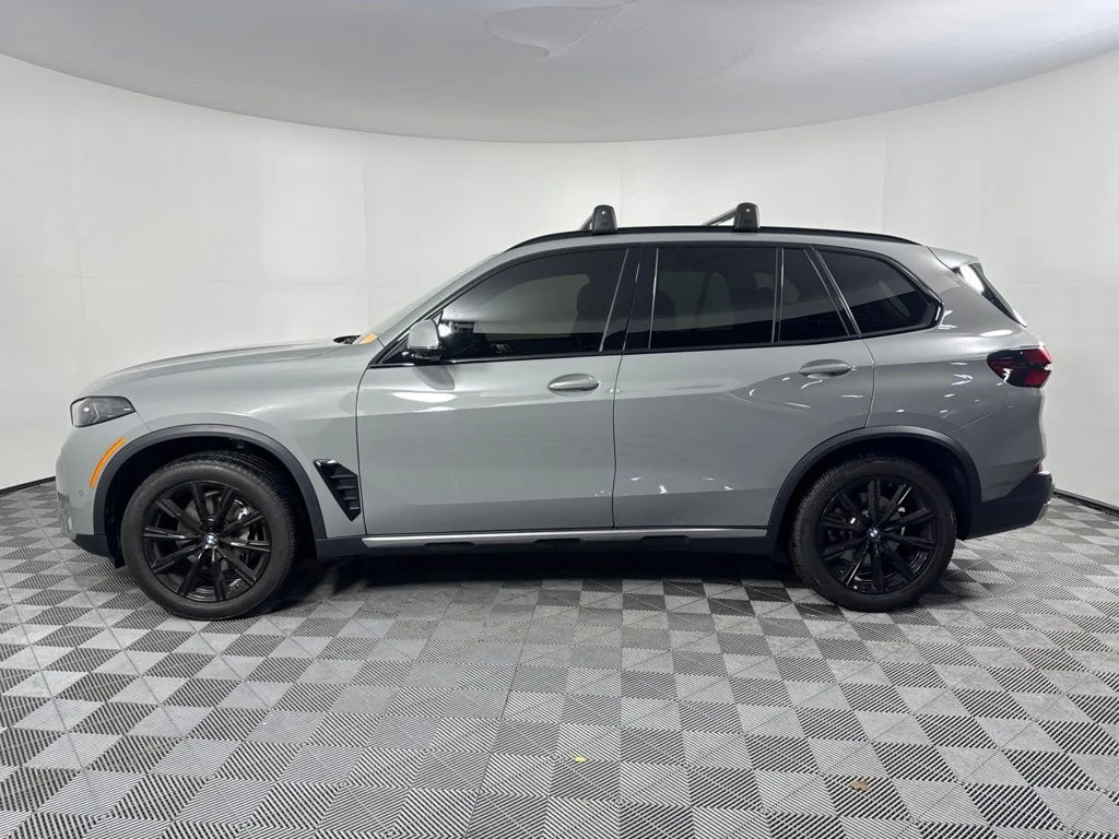 Certified Used 2025 Green BMW xDrive40i image 8