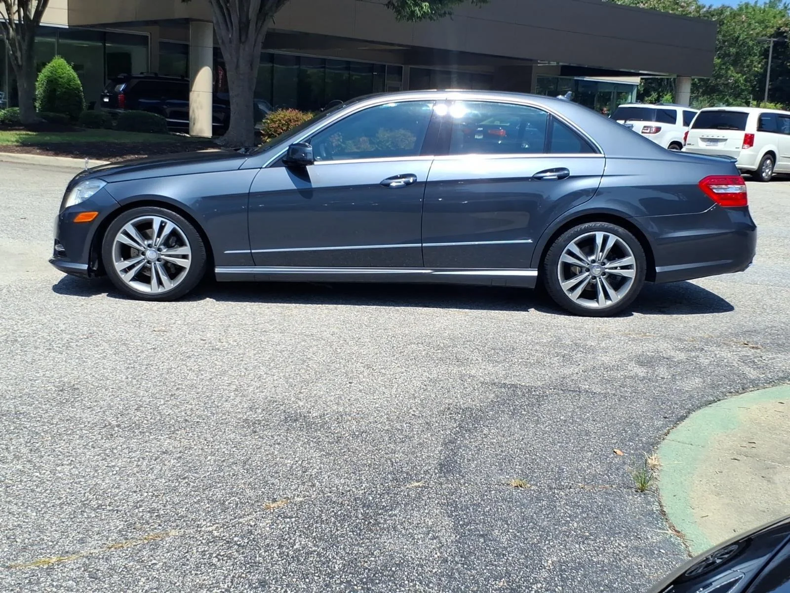 Used 2013 Steel Gray Metallic Mercedes-Benz E 350 Sport image 3