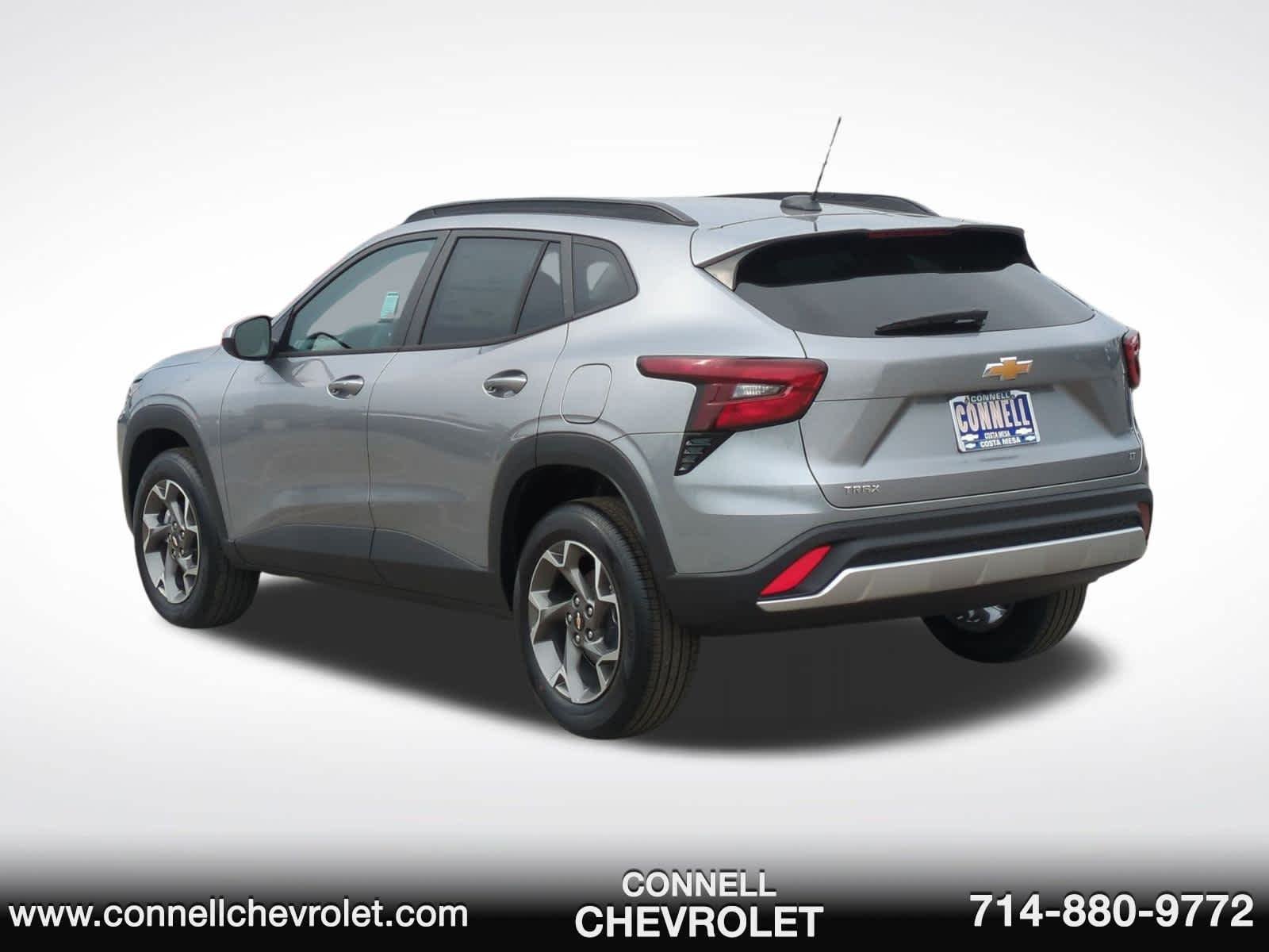 New 2026 Sterling Gray Metallic Chevrolet LT image 7