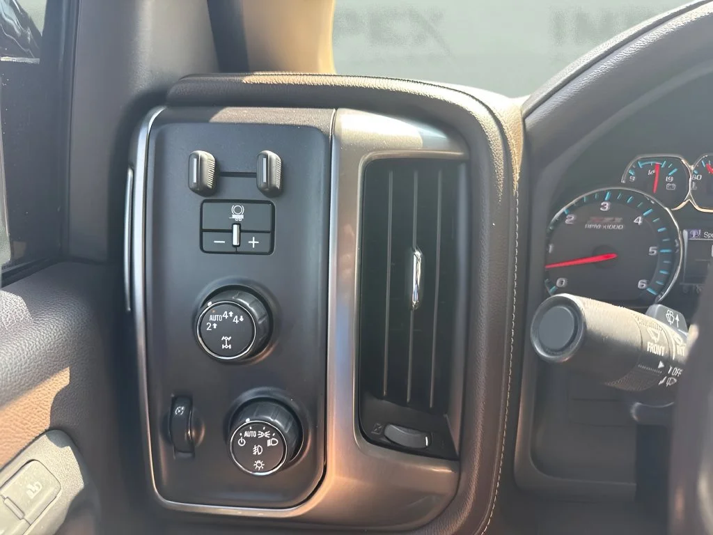 Used 2018 RED HOT Chevrolet LTZ image 22