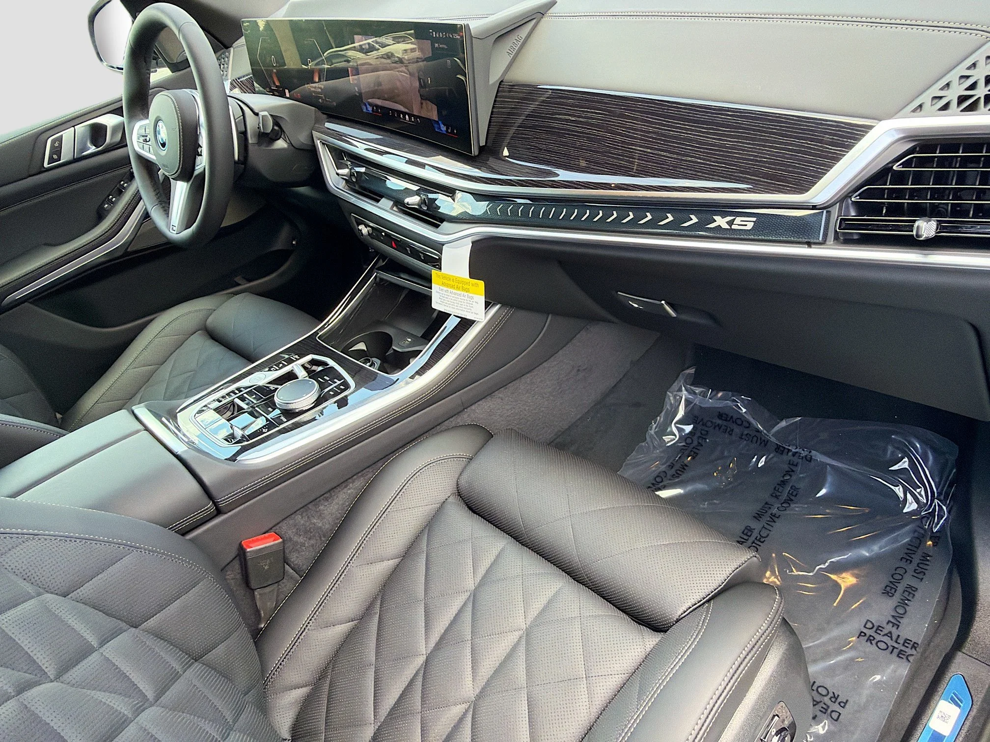 New 2026 Brooklyn Grey Metallic BMW xDrive50e image 13