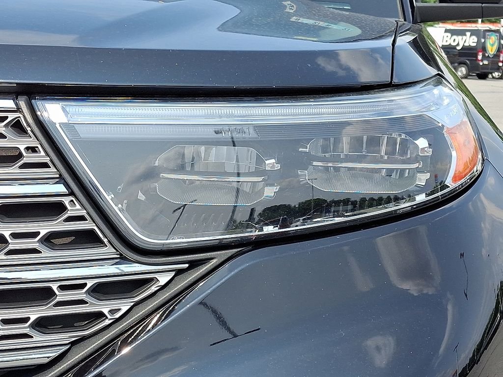 Used 2021 Black Ford Limited image 10