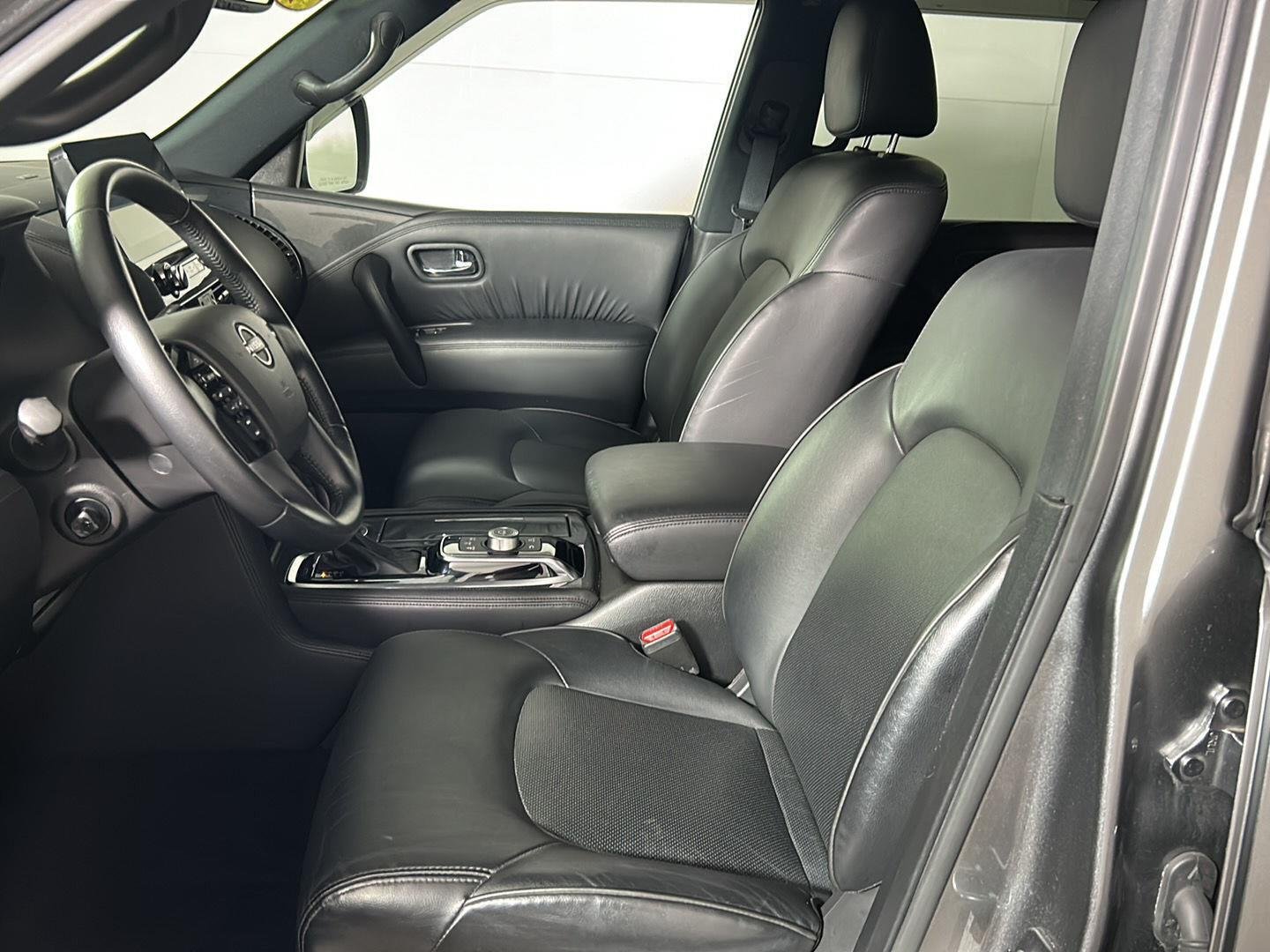 Used 2023 Gun Metallic Nissan SL image 14