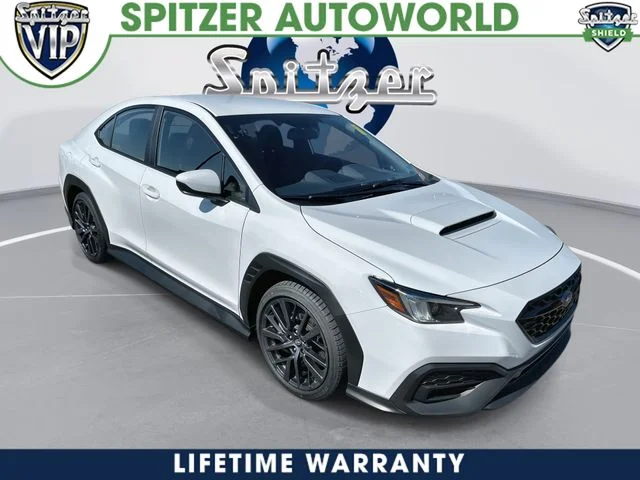 New 2026 CERAMIC WHITE Subaru Base image 1