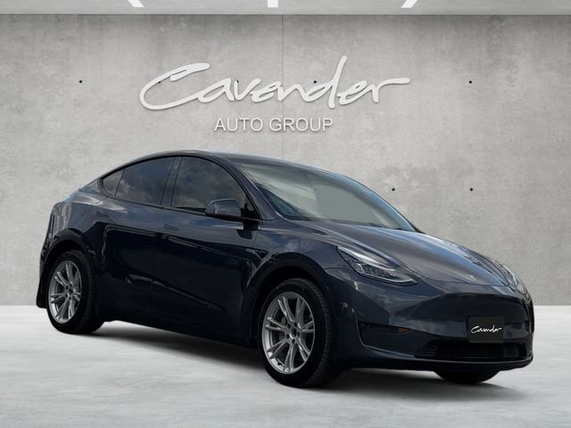 Used 2023 Tesla Model Y Long Range with VIN 7SAYGDEE0PA094547 for sale in San Antonio, TX