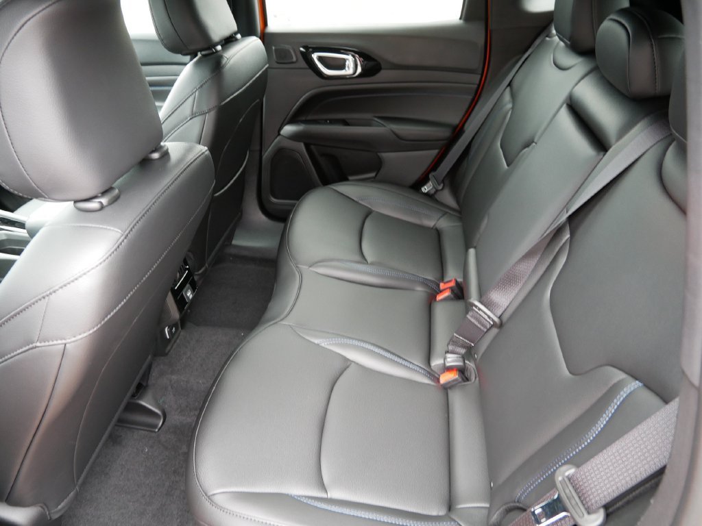 New 2026 Joose Exterior Paint Jeep Limited image 12