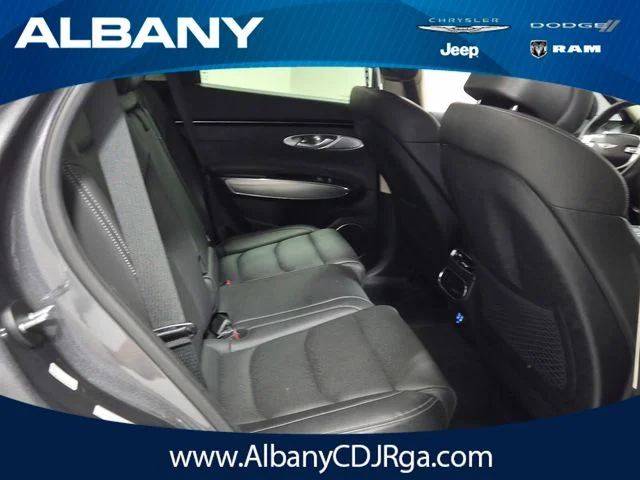 Used 2022 Gray Genesis 2.5T Select image 17