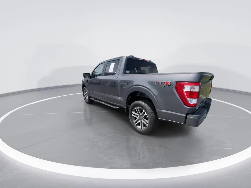 Used 2023 Gray Ford XL image 6