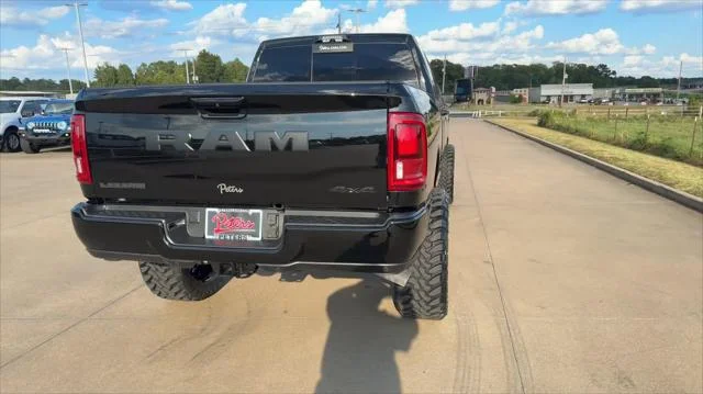 New 2026 Diamond Black Crystal Pearl-Coat Exterior Paint RAM Laramie image 7
