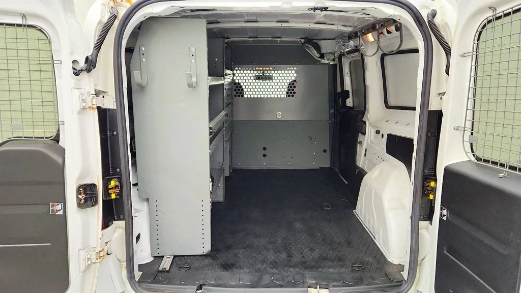 Used 2018 Bright White Ram Tradesman SLT Van w/ ParkSense & Commercial Shelving image 21