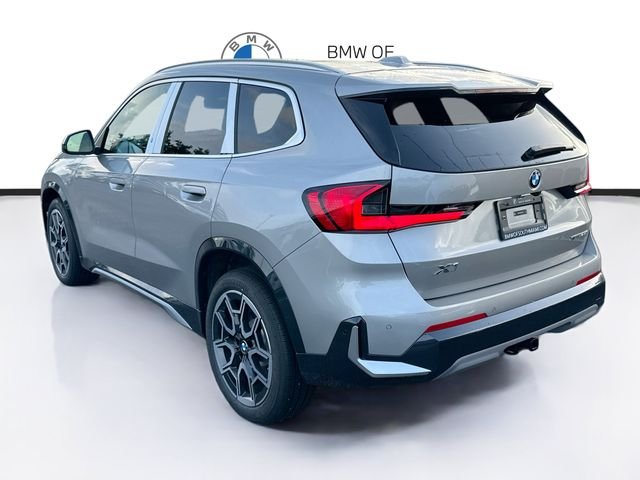 New 2026 Silver BMW xDrive28i image 4