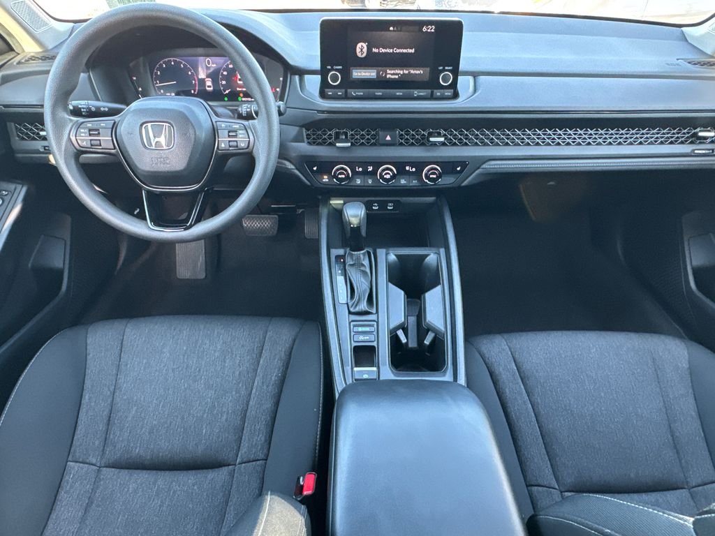 Used 2024 White Honda EX image 17